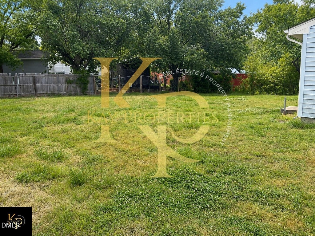 3013 Wedgedale Avenue - Photo 12