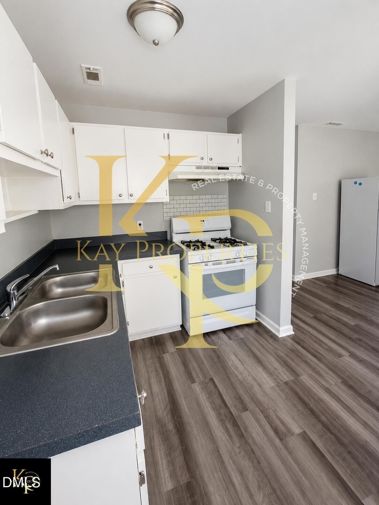 3013 Wedgedale Avenue - Photo 6