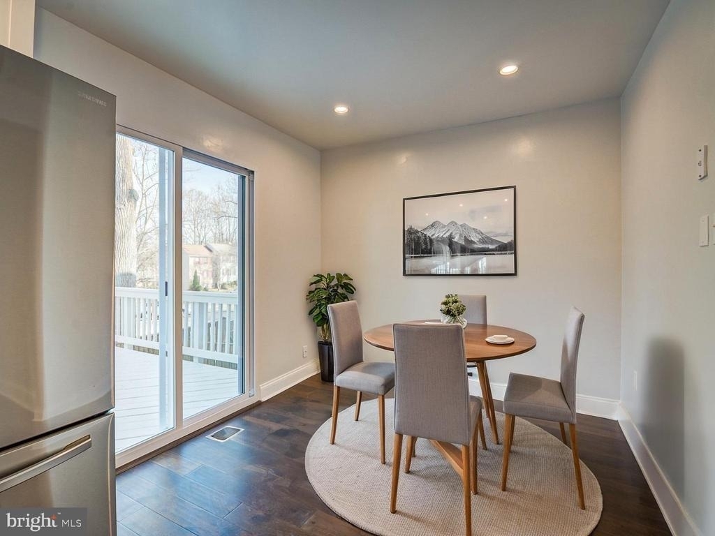 5 Climbing Ivy Court - Photo 25