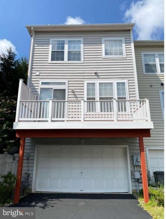 715 Pleasant Drive - Photo 2