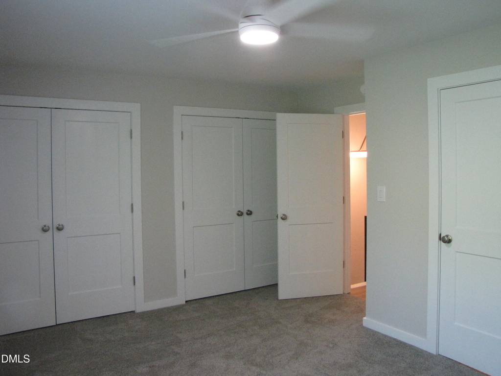 220 Elizabeth Street - Photo 9