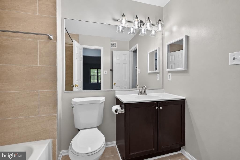 18917 Highstream Drive - Photo 14