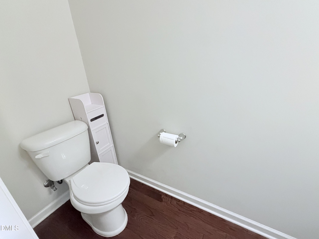 210 Hamlet Place - Photo 7