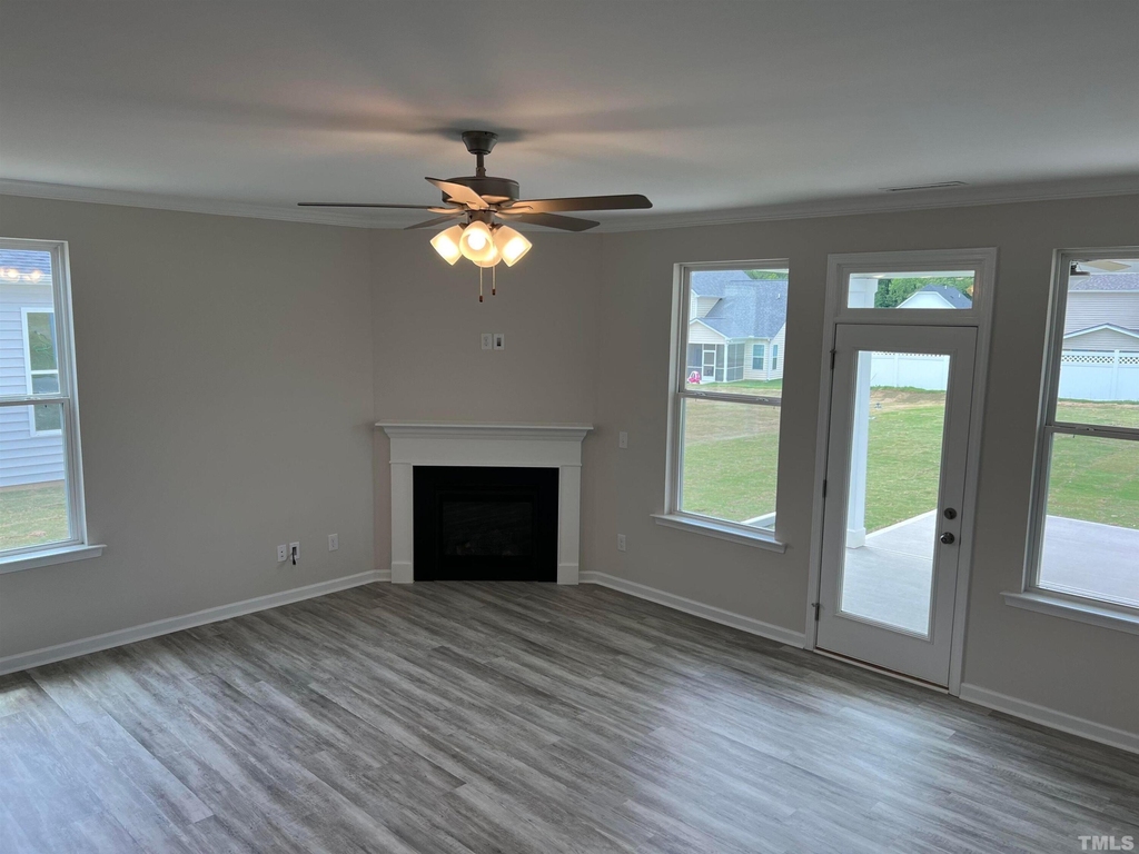 248 Streamliner Boulevard - Photo 2
