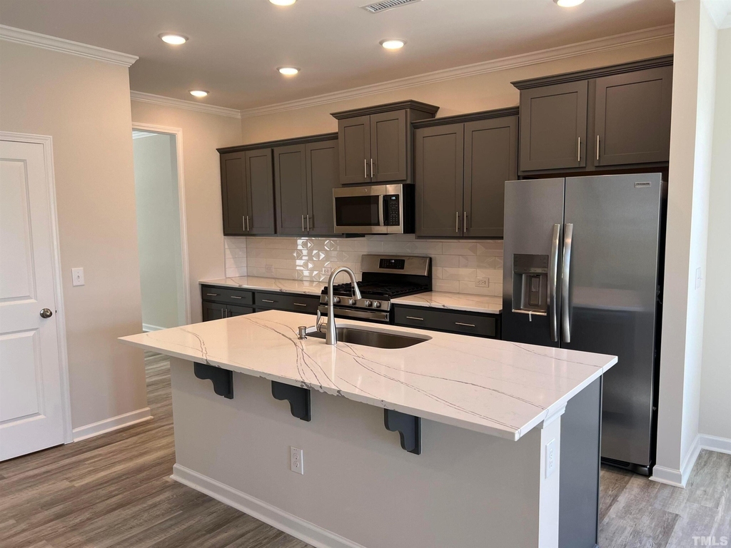 248 Streamliner Boulevard - Photo 1