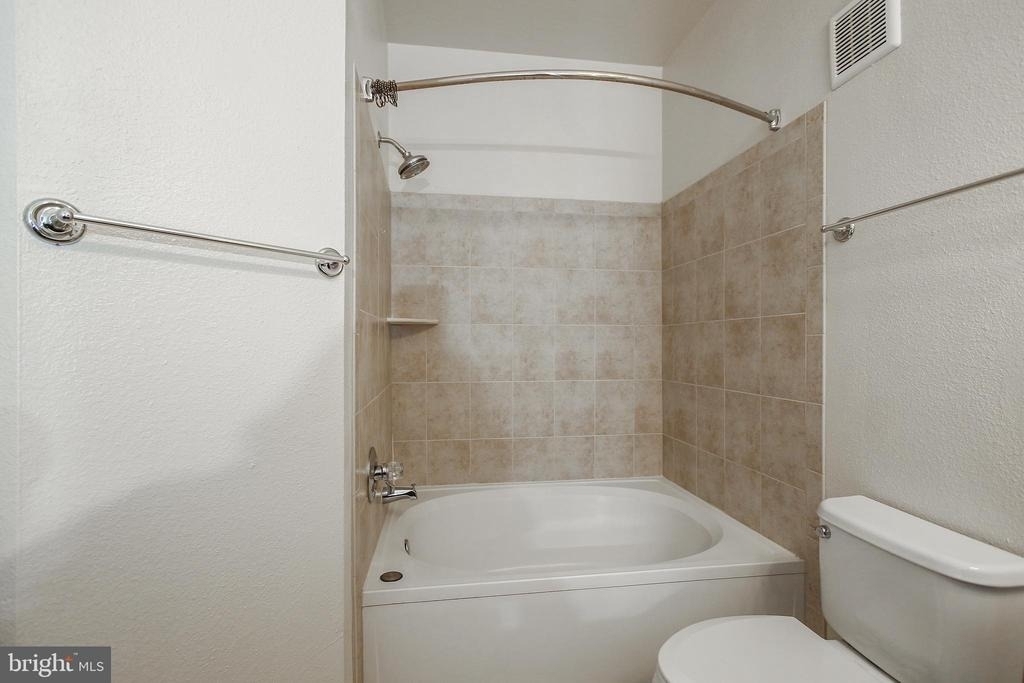 11750 Old Georgetown Road - Photo 10