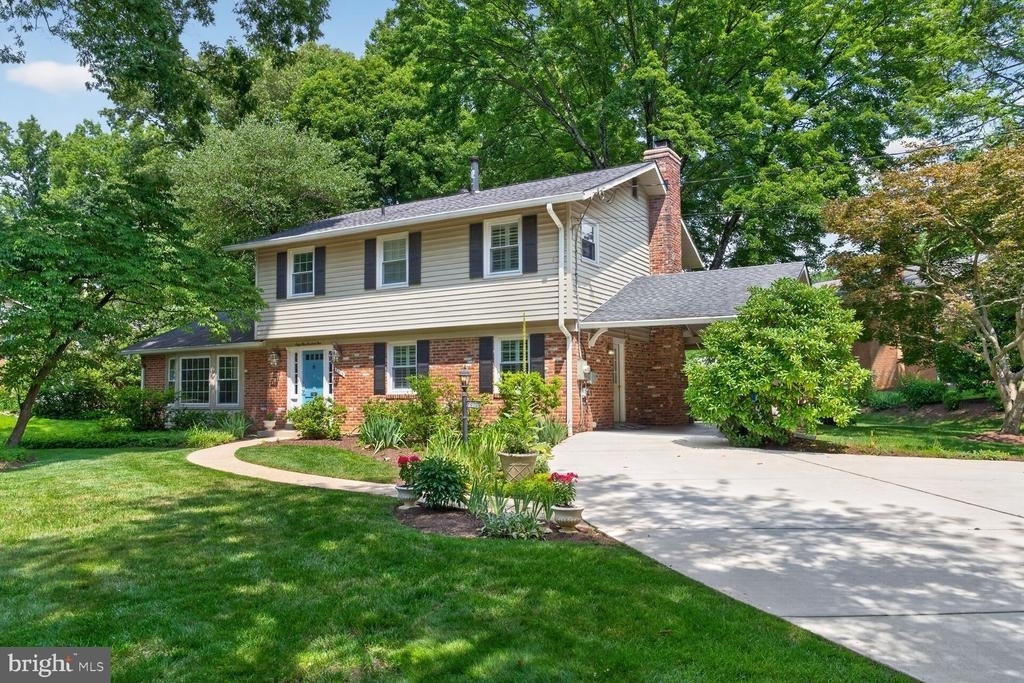 6905 Stonewood Court - Photo 23
