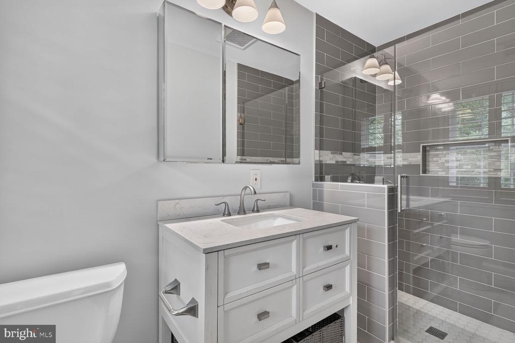 6905 Stonewood Court - Photo 14