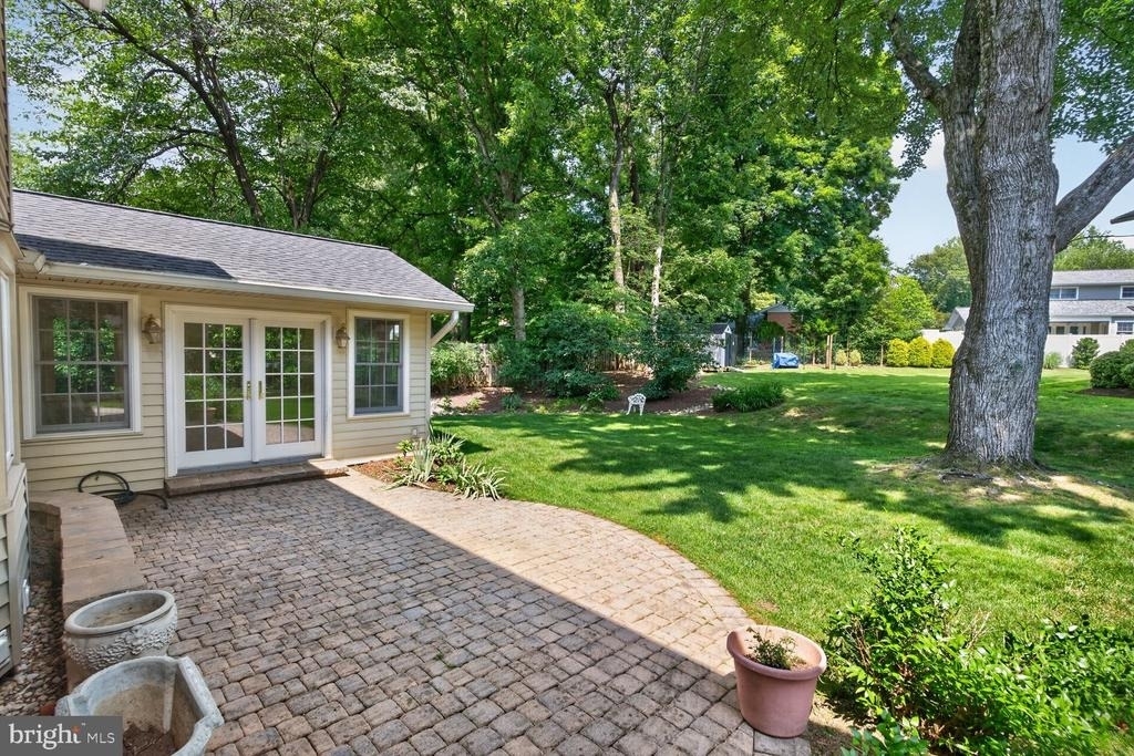 6905 Stonewood Court - Photo 19