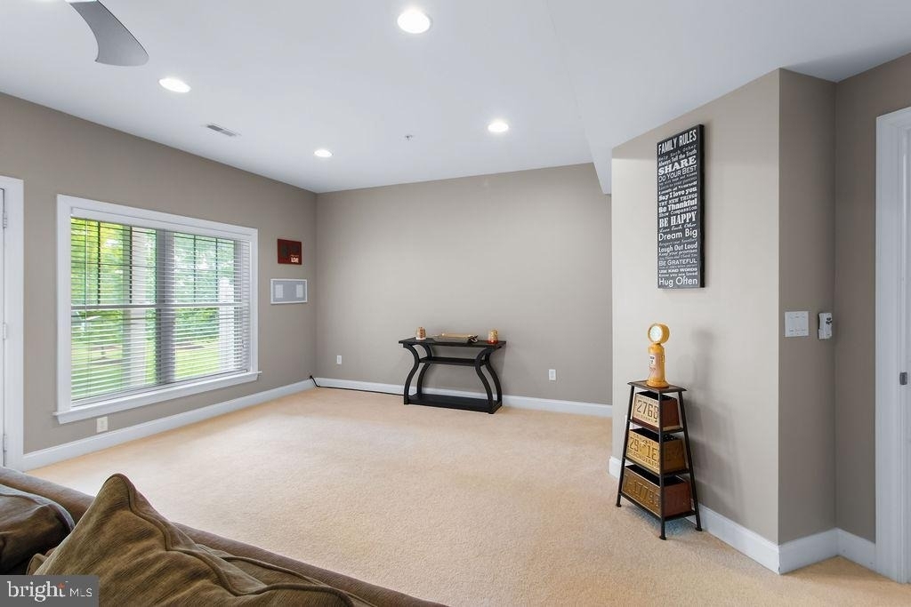 9701 Mossy Bark Lane - Photo 8