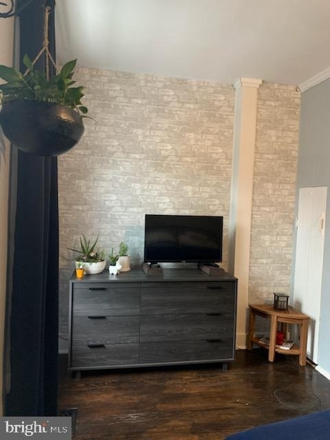 205 W 5th Street - Photo 17