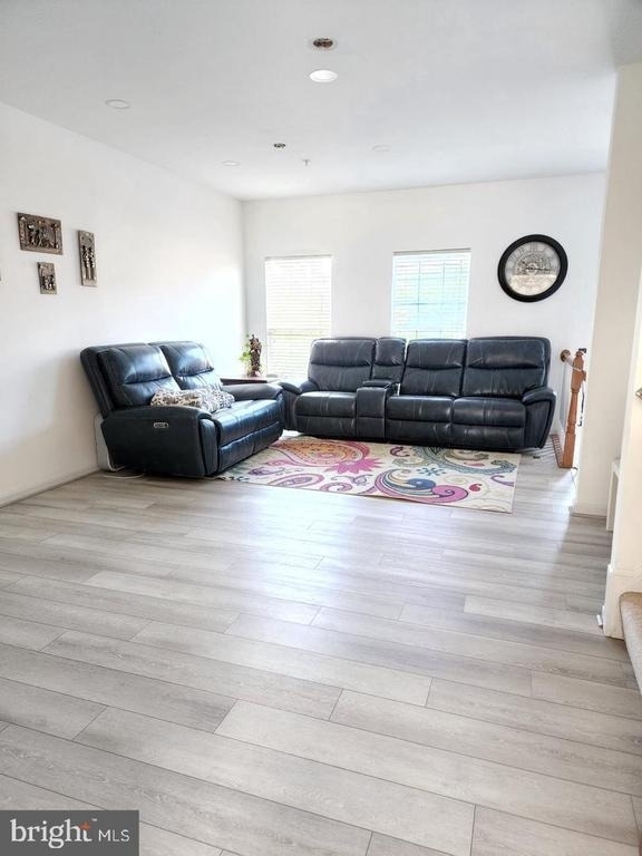 5808 Mercantile Drive W - Photo 2