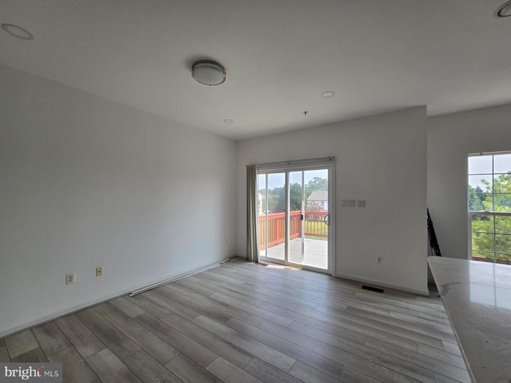 5808 Mercantile Drive W - Photo 14