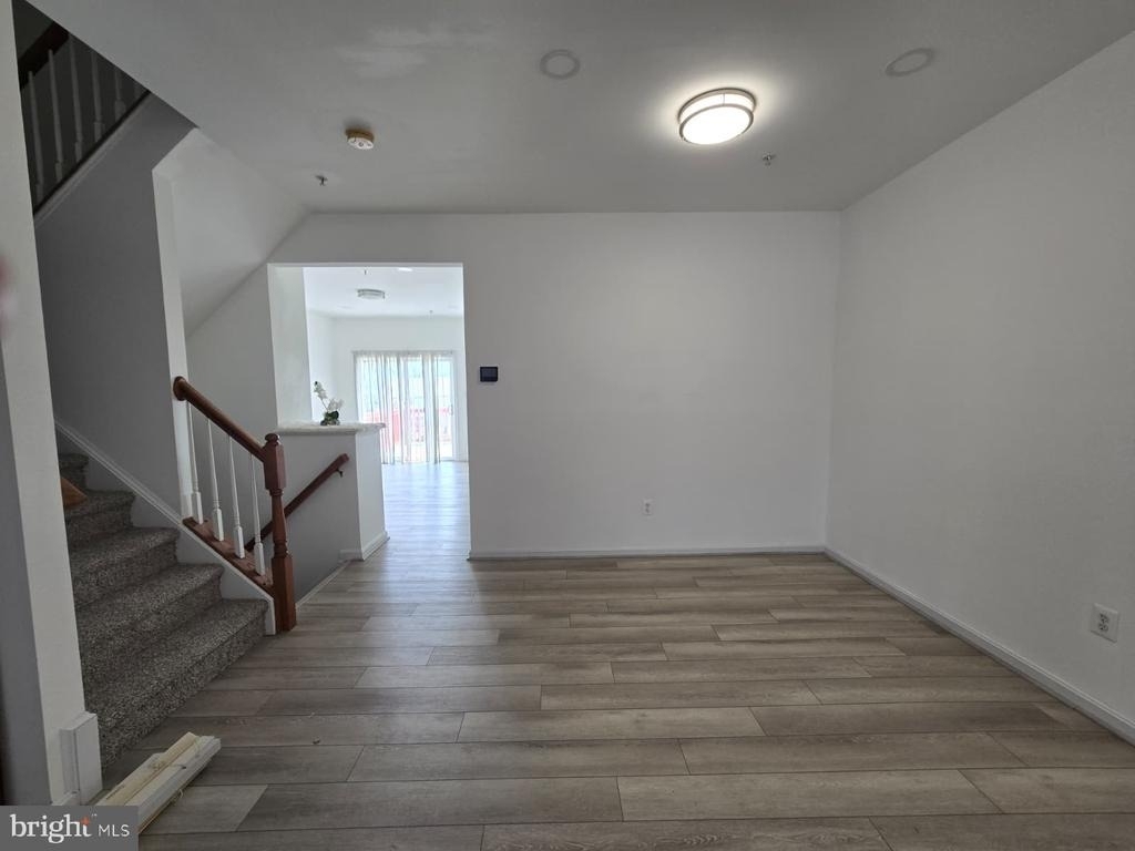 5808 Mercantile Drive W - Photo 6