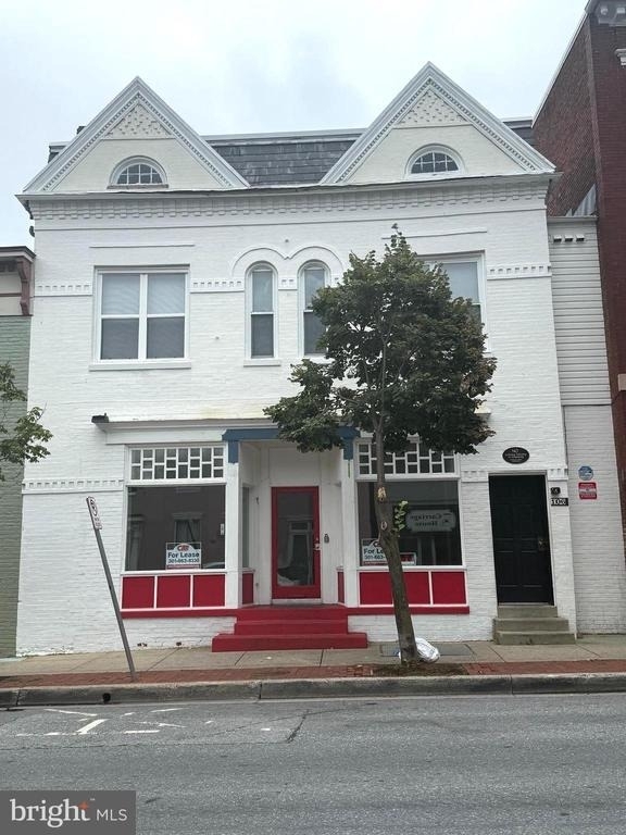 106 S. Market - Photo 1