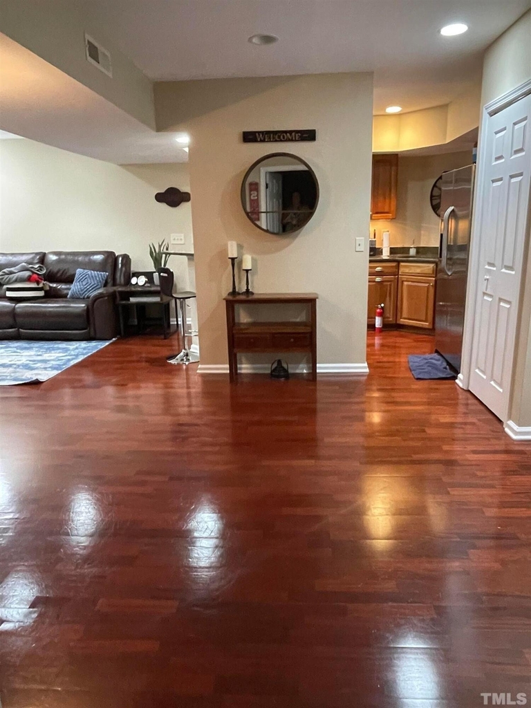 720 Bilyeu Street - Photo 9