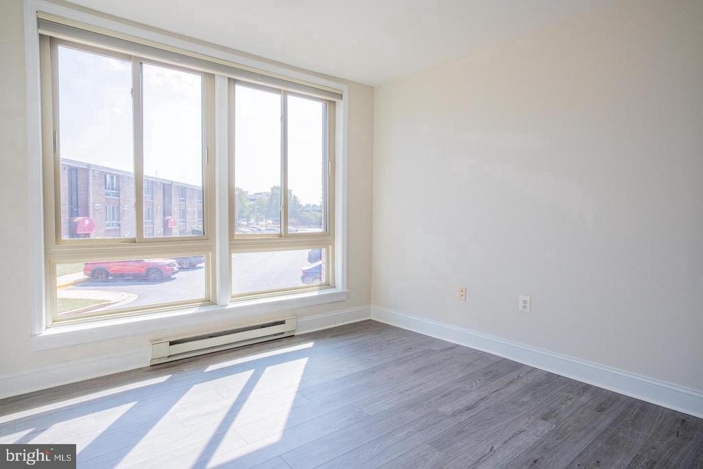 501 Prospect Boulevard - Photo 3