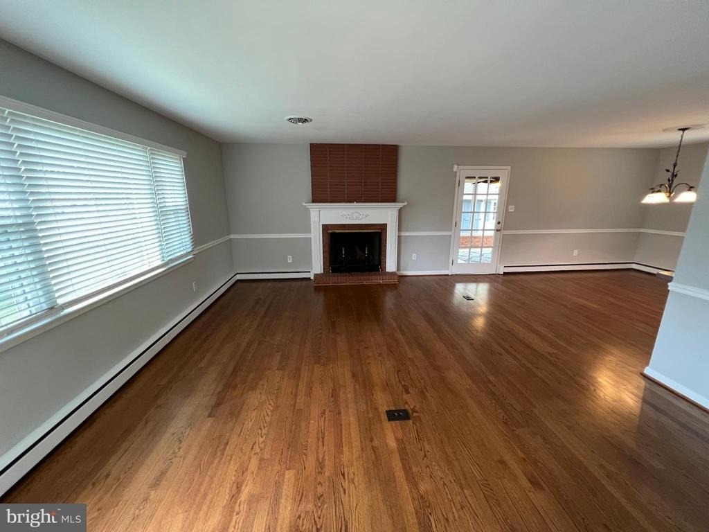 800 Severn Drive - Photo 4