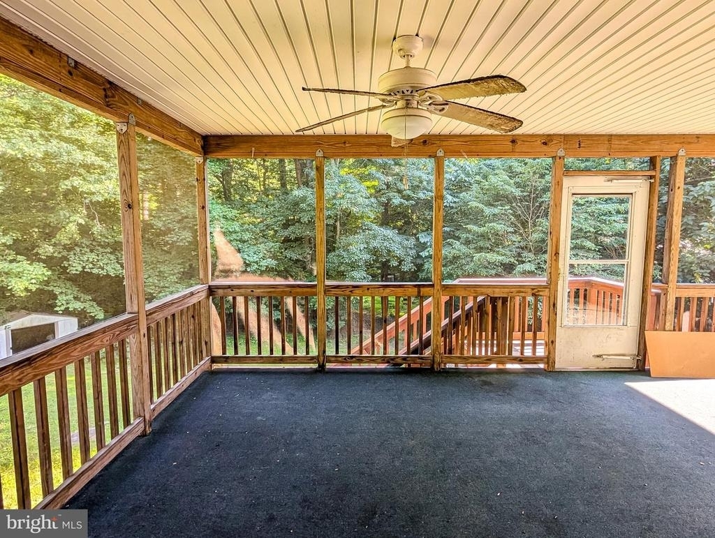 5115 Irving Street - Photo 1