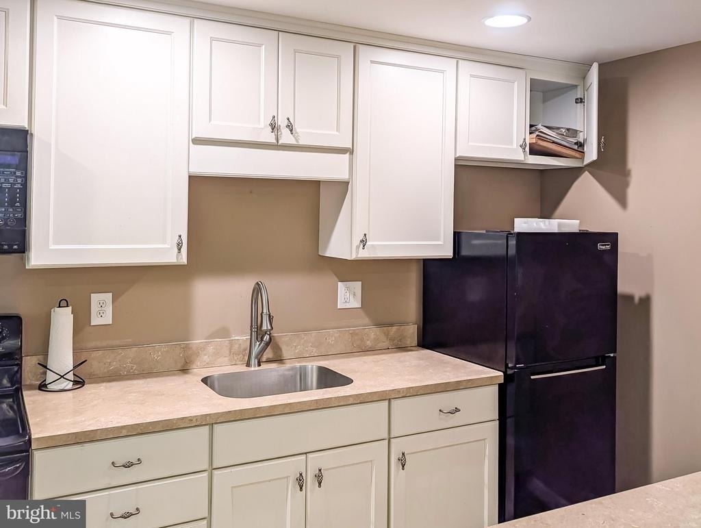 5115 Irving Street - Photo 10