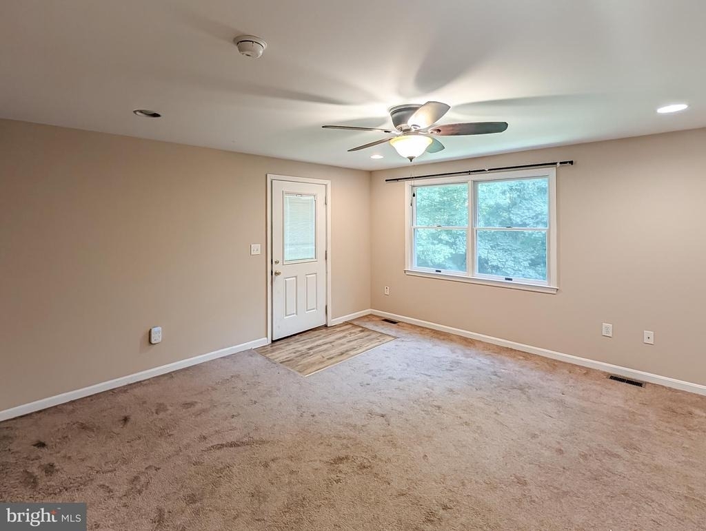 5115 Irving Street - Photo 5
