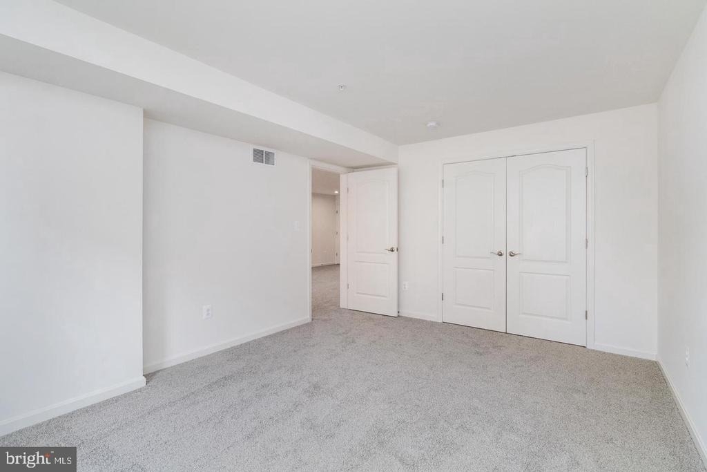 4241 Germantown Way - Photo 7