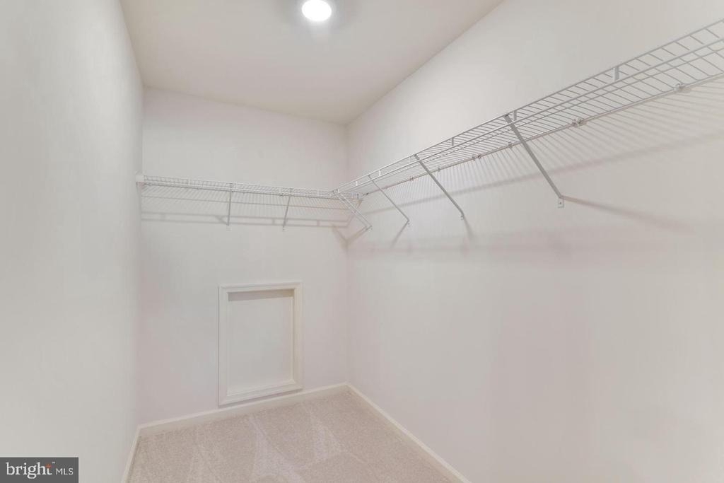 4241 Germantown Way - Photo 10