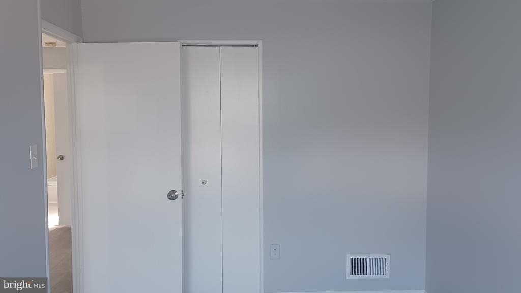 2053 Larkhall Road - Photo 7