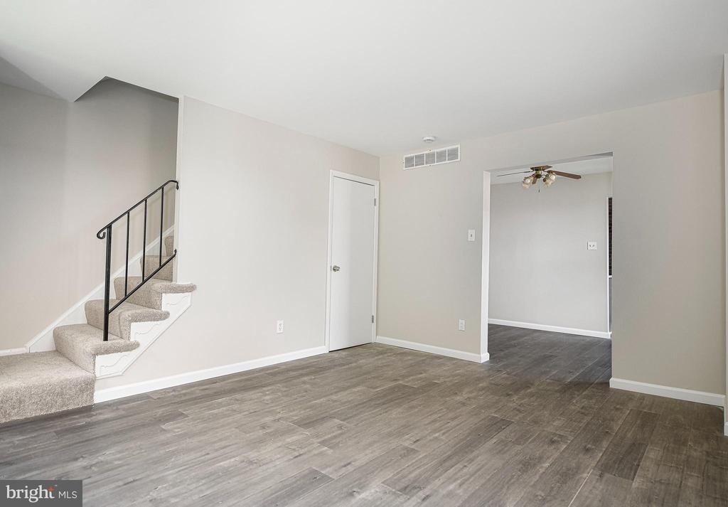 15 Burnsway Court - Photo 4