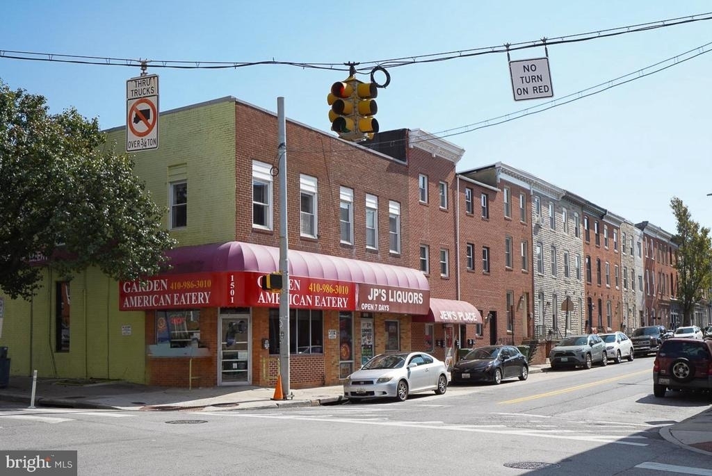 1501 Light Street - Photo 1