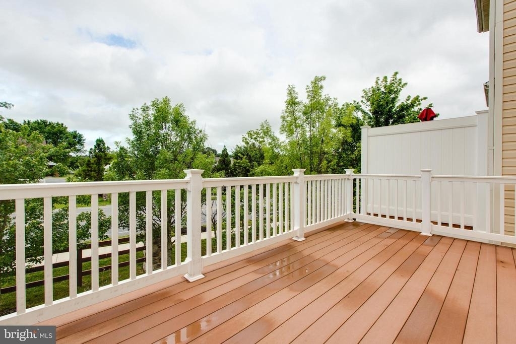7726 Sentry Terrace - Photo 17