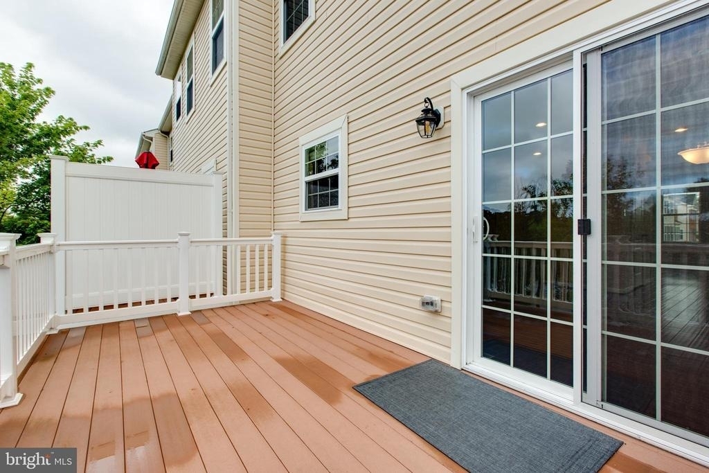 7726 Sentry Terrace - Photo 18