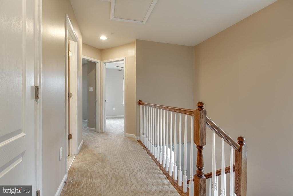 7726 Sentry Terrace - Photo 38