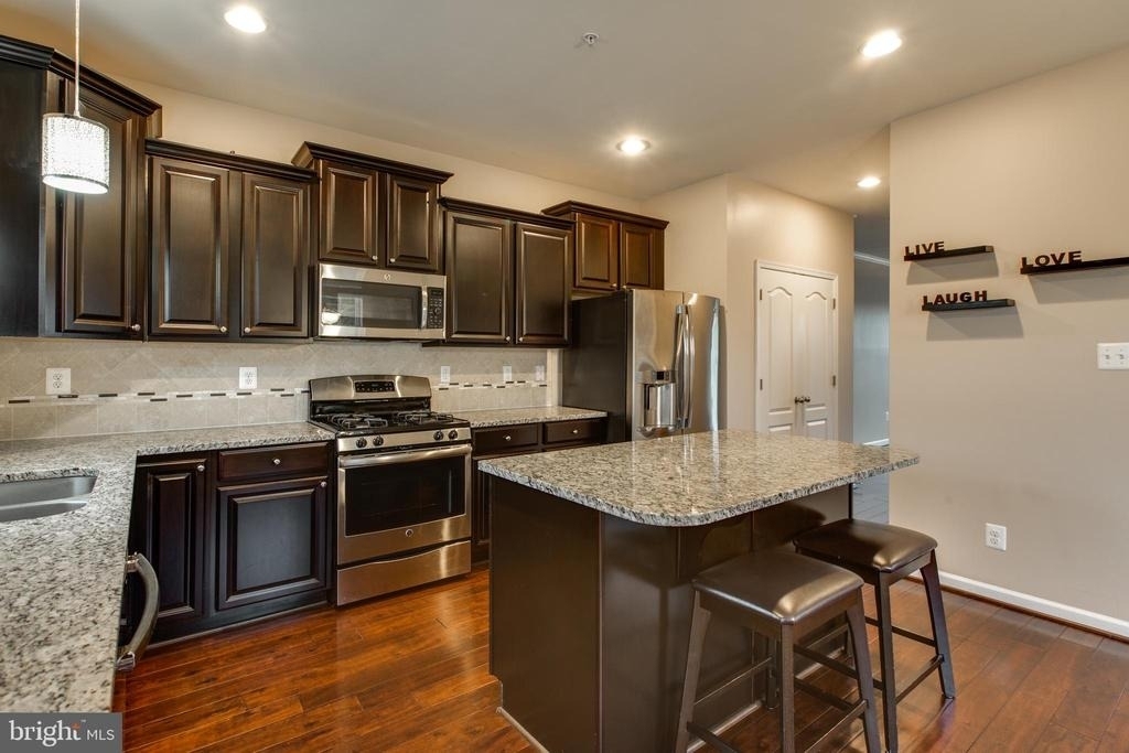 7726 Sentry Terrace - Photo 14