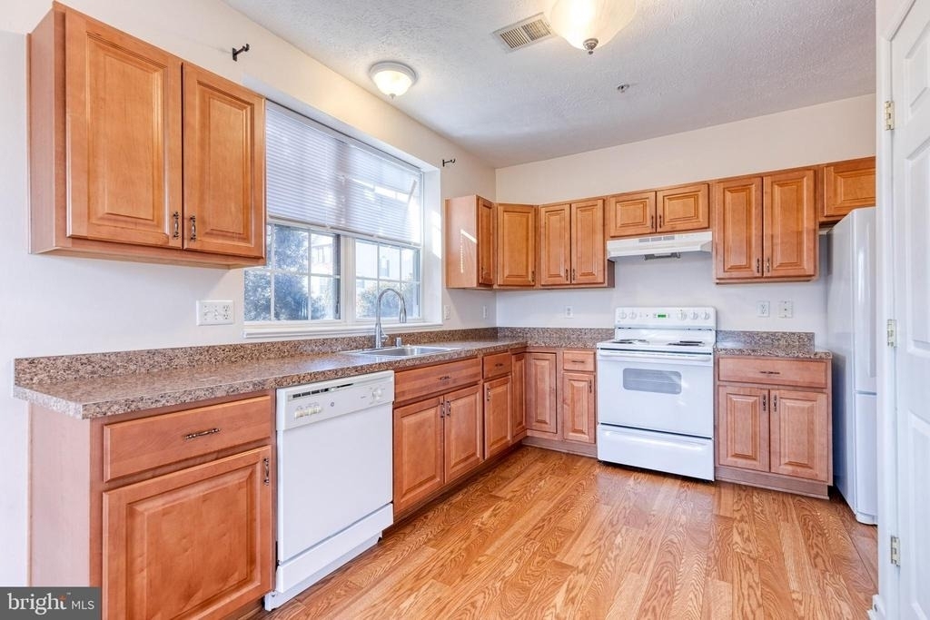 736 Heather Stone Loop - Photo 10
