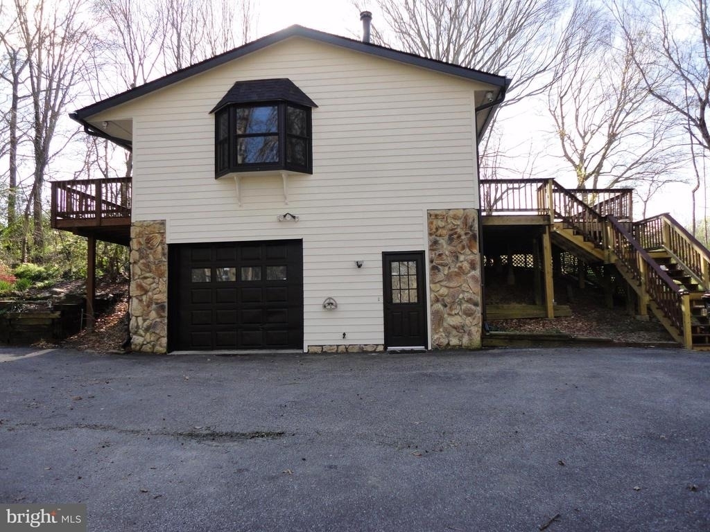 814 Rustic Lane - Photo 2