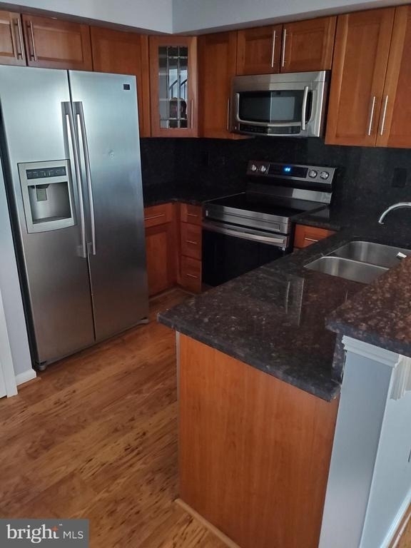 2508 Airy Hill Circle - Photo 3