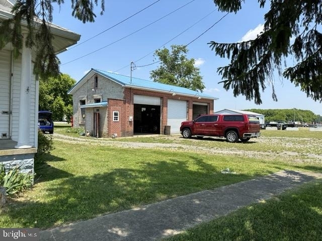 16920 N Main Street - Photo 17