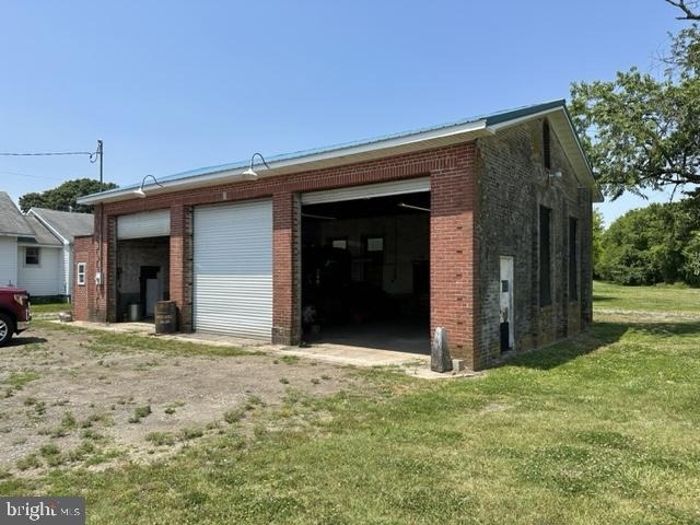 16920 N Main Street - Photo 16
