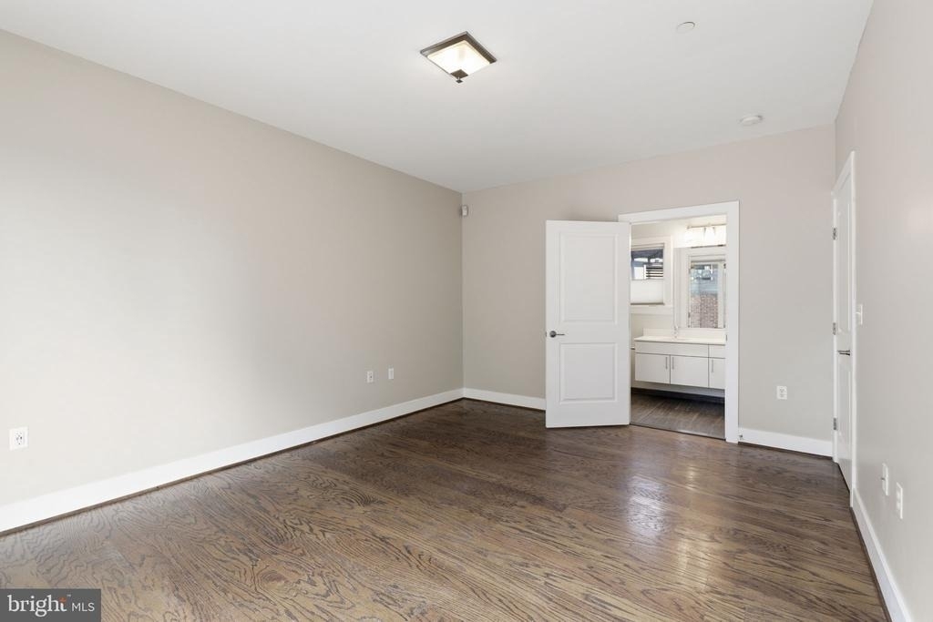 2920 Georgia Avenue Nw - Photo 12