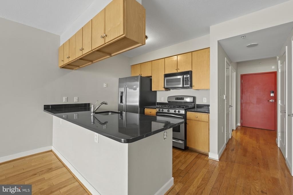 1117 10th Street Nw - Photo 13