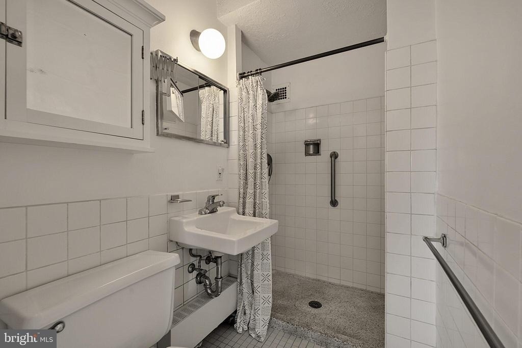 1301 Delaware Avenue Sw - Photo 34