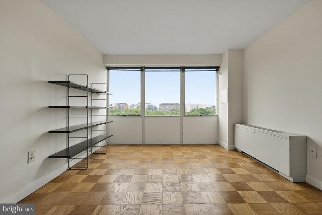 1301 Delaware Avenue Sw - Photo 14