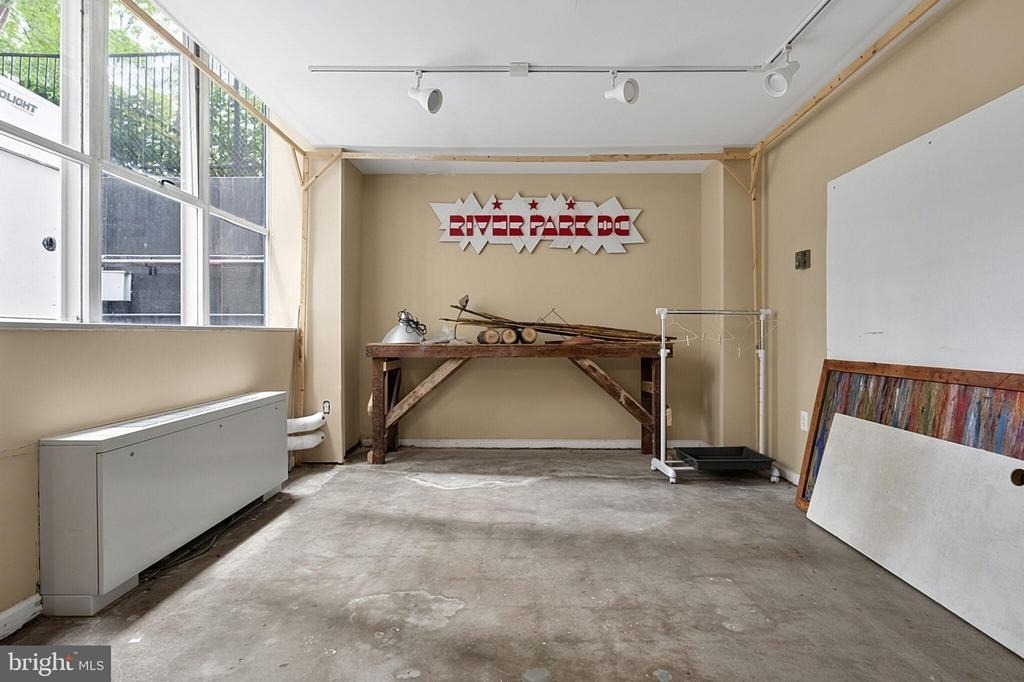 1301 Delaware Avenue Sw - Photo 40