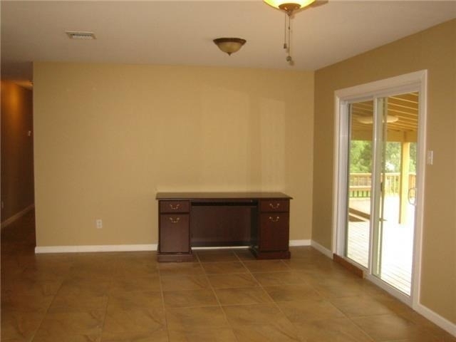 15208 S Flamingo Dr - Photo 2