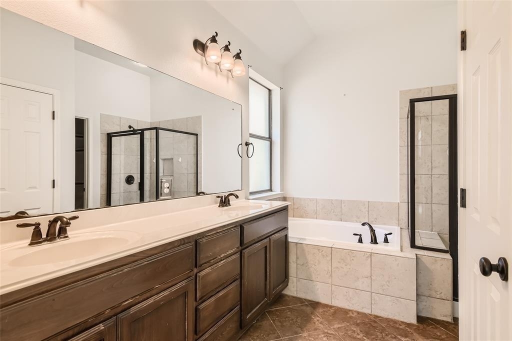 290 Maeves Way - Photo 7