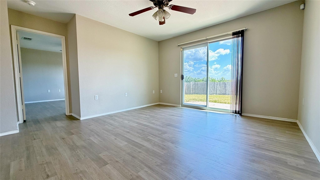 12333 Paloma Blanca Way - Photo 10