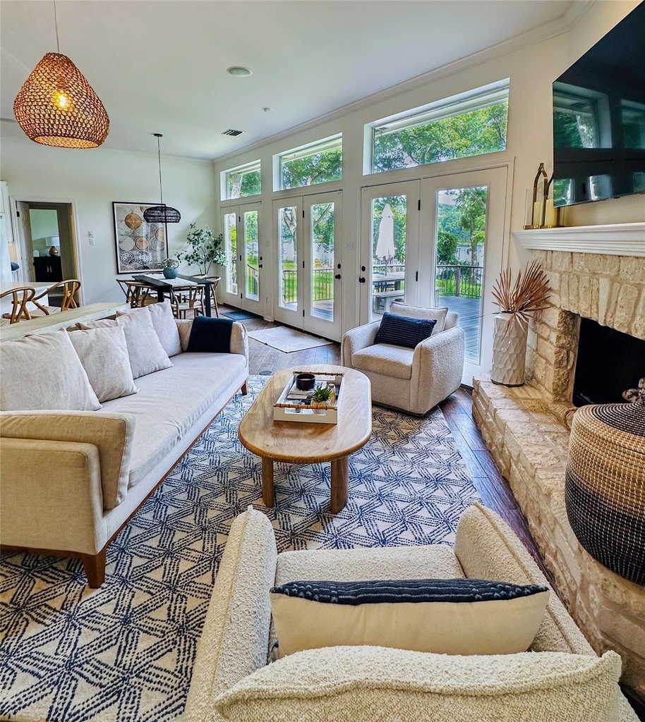 2910 Edgewater Dr - Photo 10