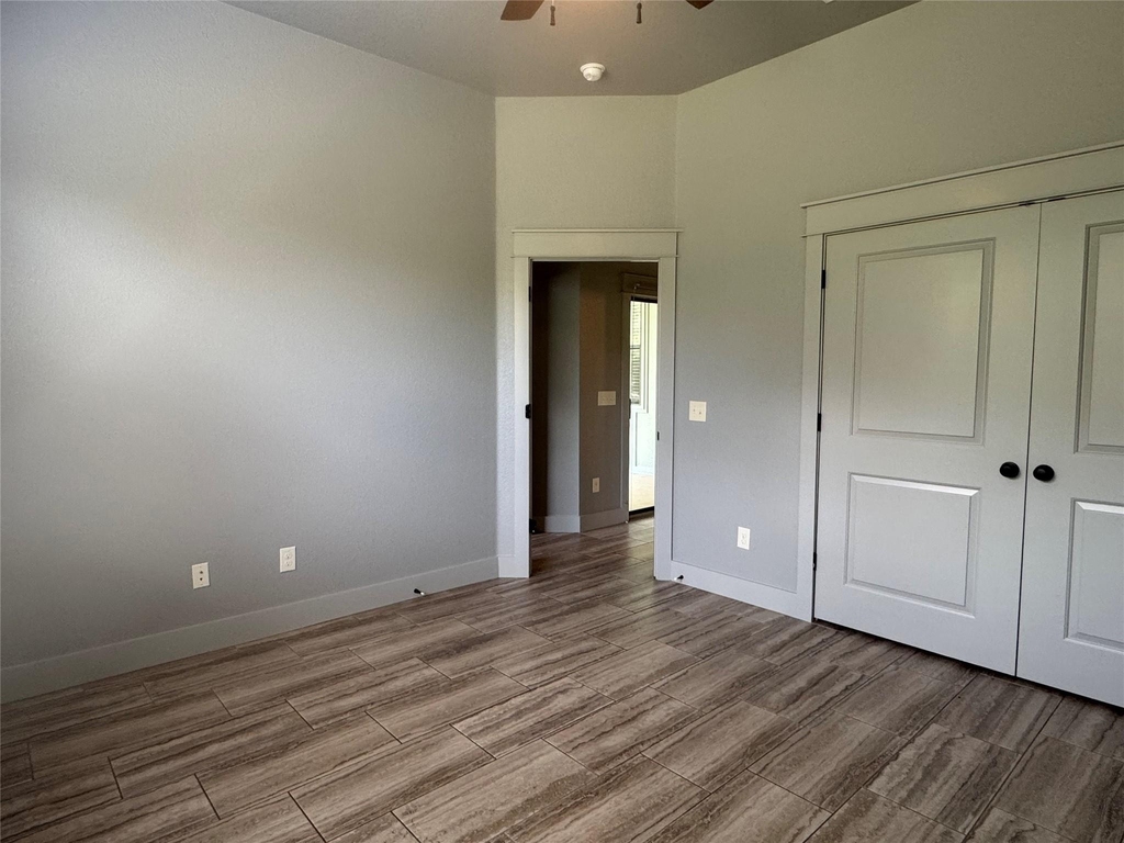 290 Hugo Rd - Photo 12