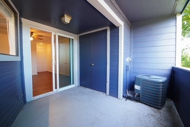 2500 Burleson Rd - Photo 11